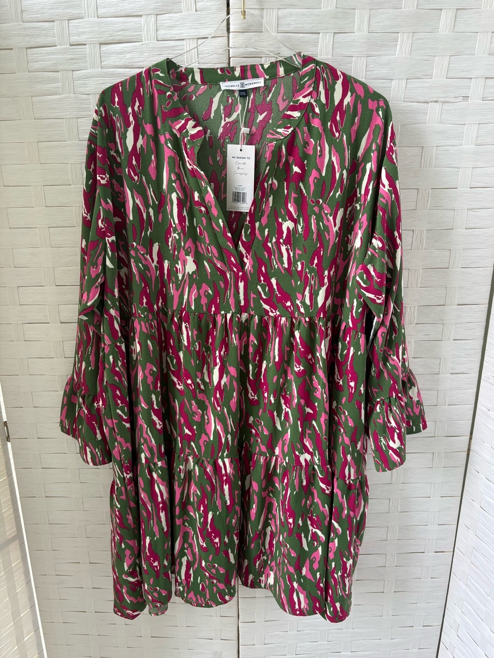 Babydoll Ruffle Dress Green & Pink Printed Tiered V-Neck 3/4 Sleeves Flowy NWT
